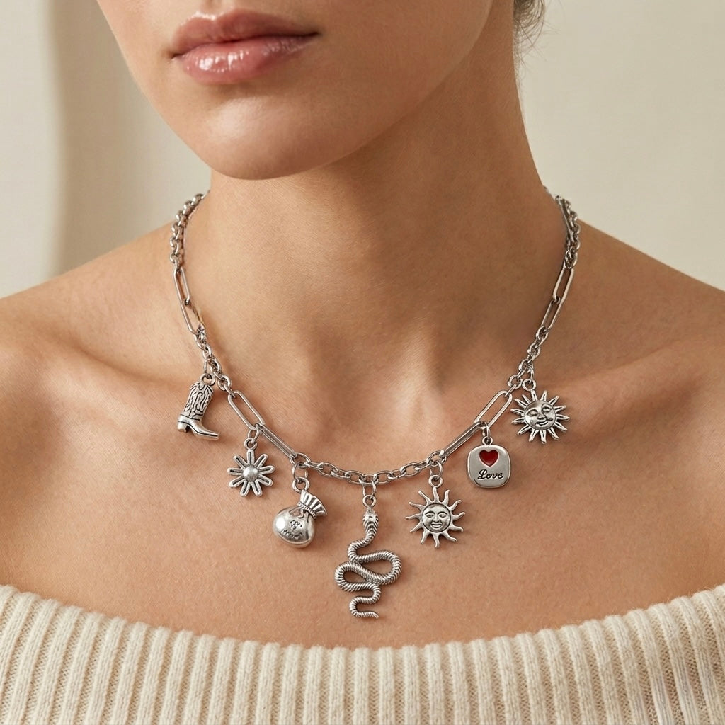 Annie charm necklace -silver