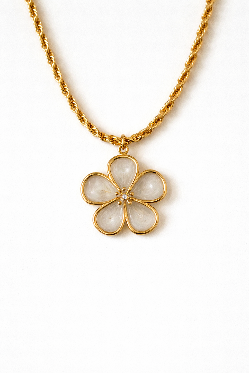 Belle necklace - cream