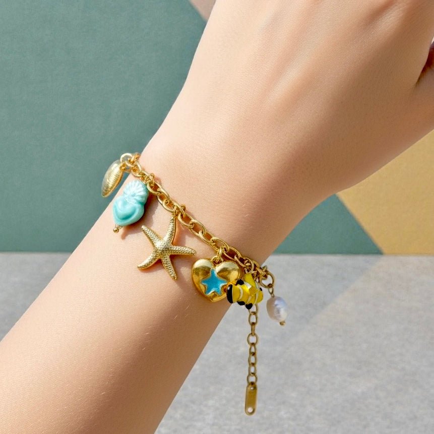 Charm Avenue Abigail charm bracelet - 18k gold plated - Shop women's at Charm Avenue