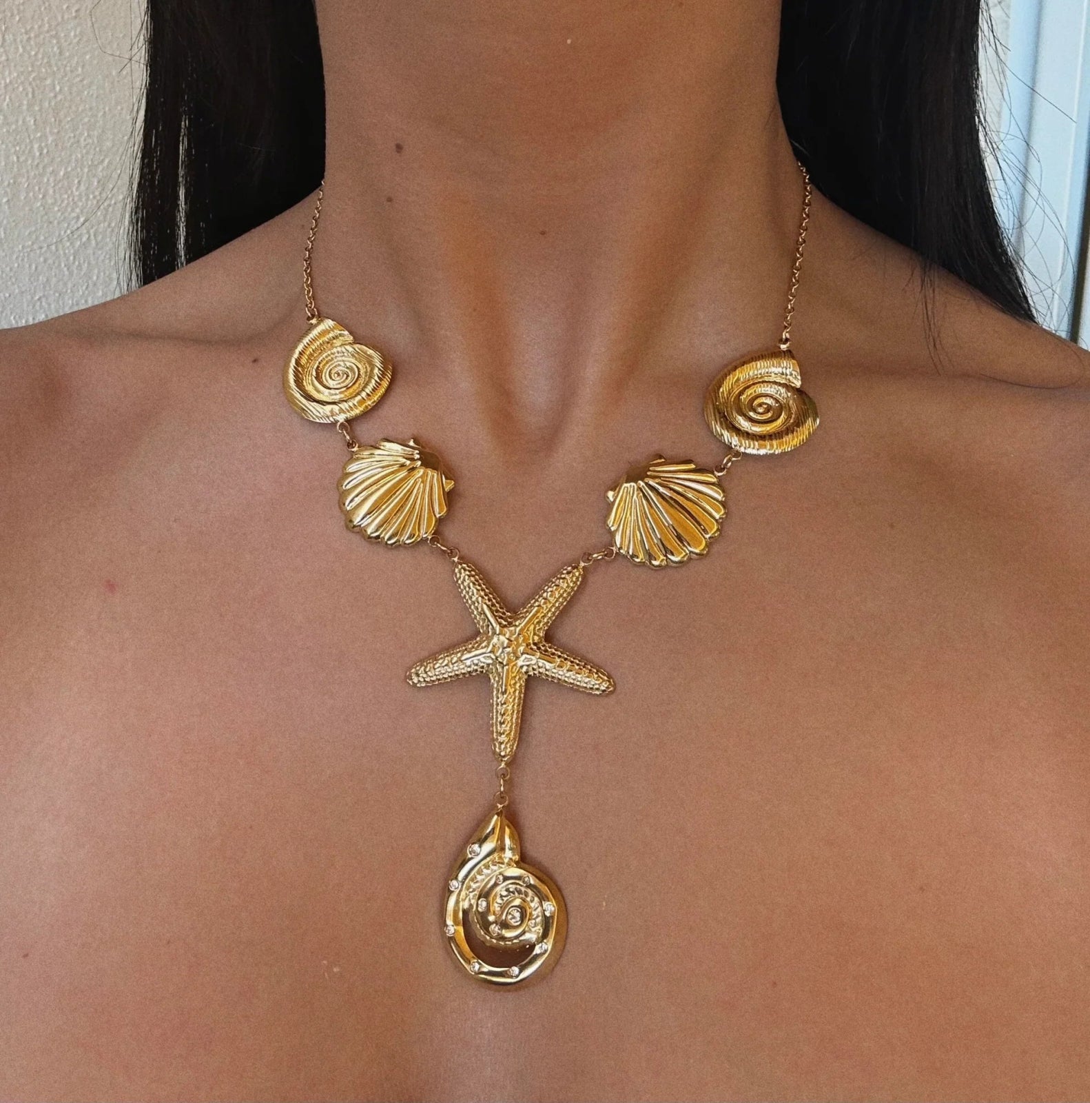 Charm Avenue Cherie necklace - 18k gold plated - Shop women's at Charm Avenue