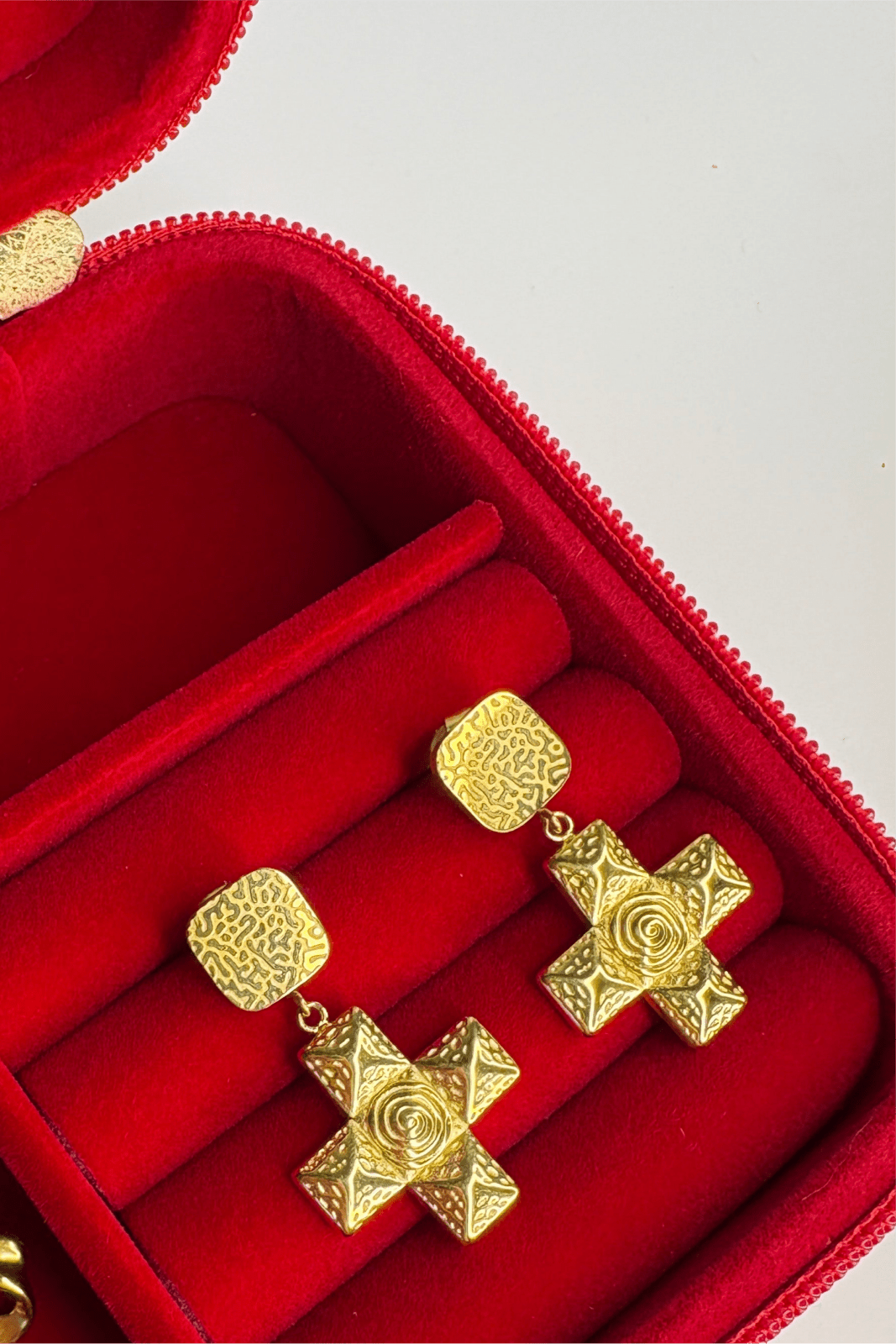 St Lucia Boutique Diana cross earring - 18k gold plated - Shop women's at Charm Avenue