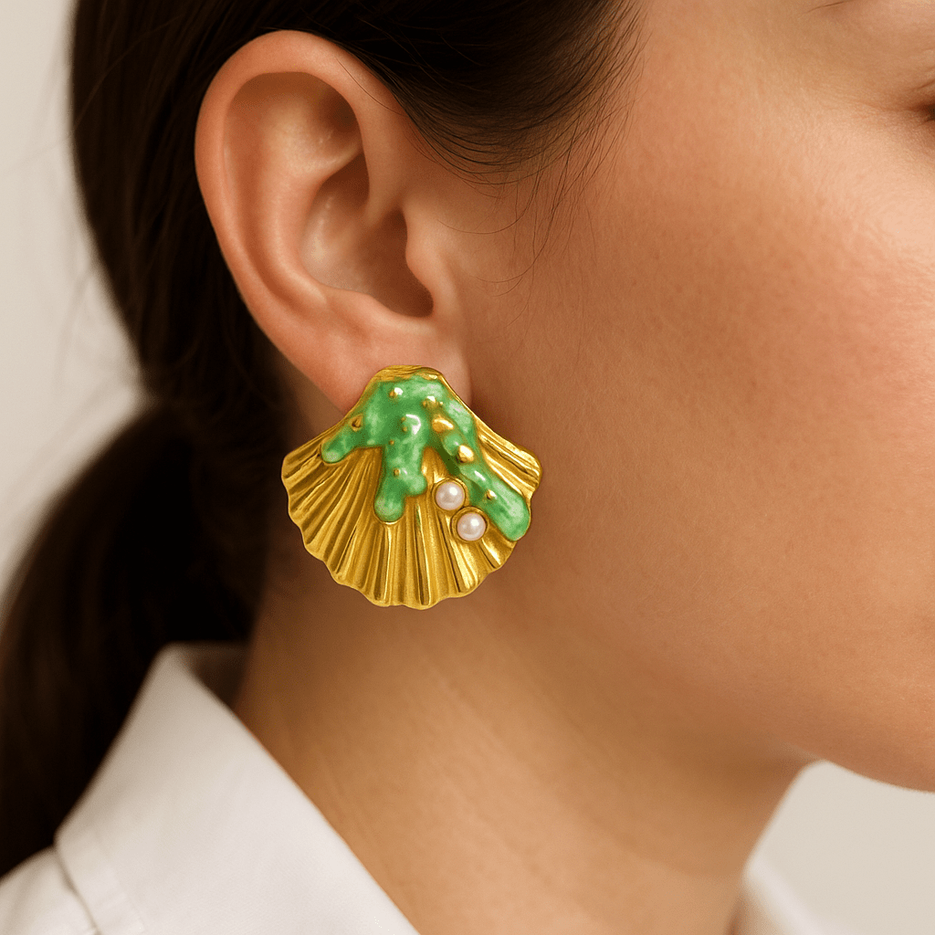 Charm Avenue Emma earrings - 18k gold plated - Shop women's at Charm Avenue