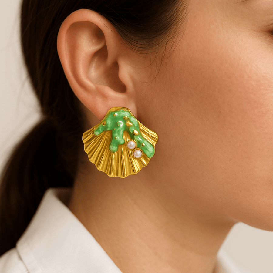 Charm Avenue Emma earrings - 18k gold plated - Shop women's at Charm Avenue