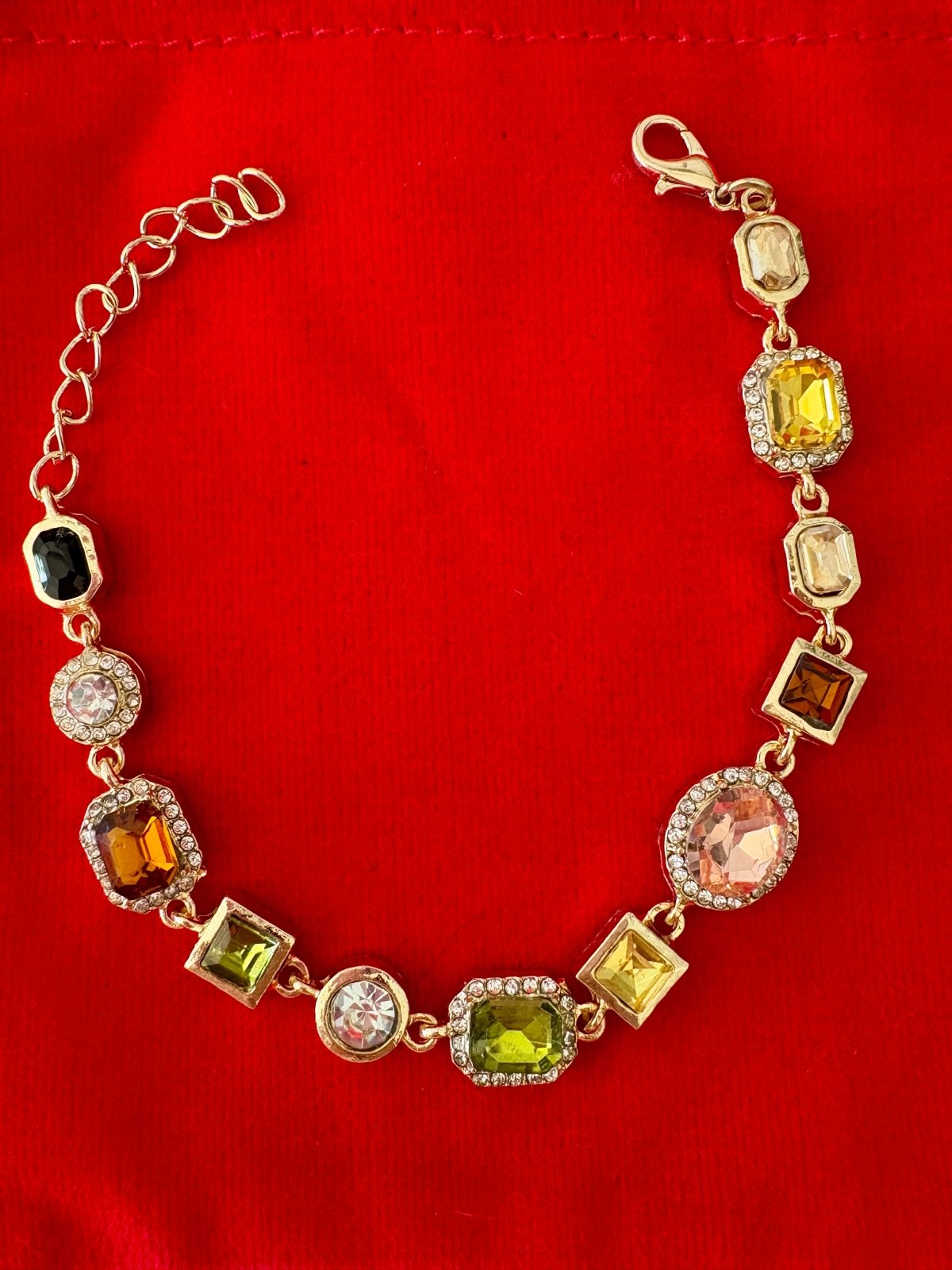 Charm Avenue Endless love bracelet - Shop women's at Charm Avenue