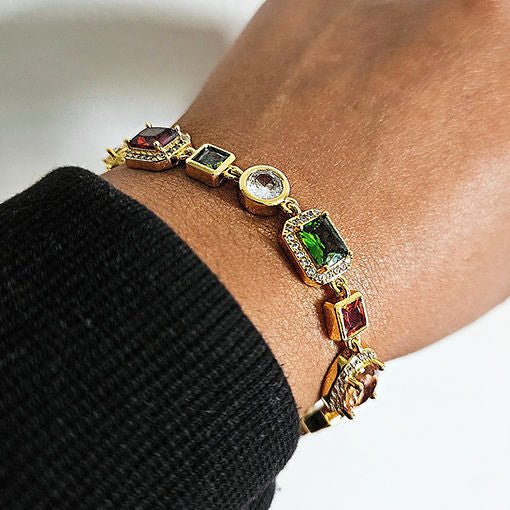 Charm Avenue Endless love bracelet - Shop women's at Charm Avenue