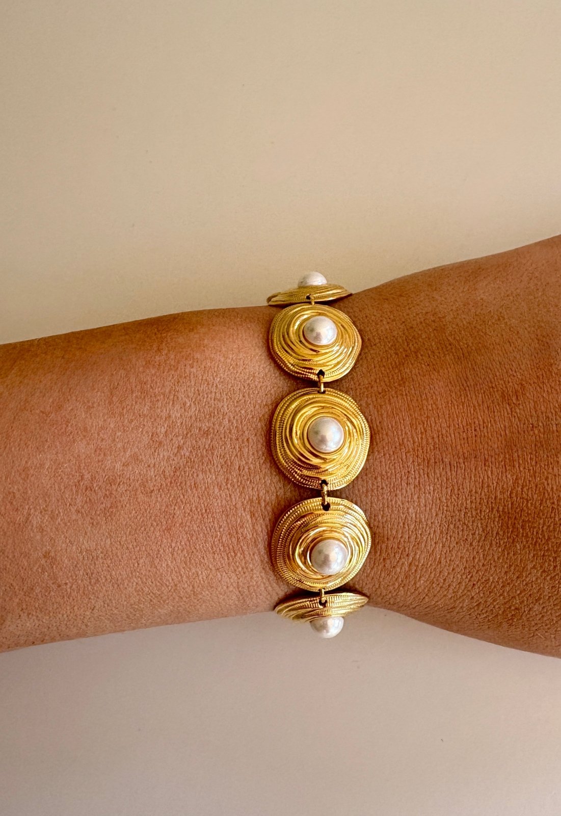 Charm Avenue Georgina bracelet - 18k gold plated - Shop women's at Charm Avenue