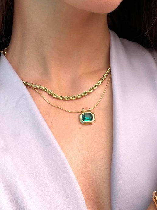 Charm Avenue Lanie emerald necklace - 18k gold plated - Shop women's Accessories at Charm Avenue