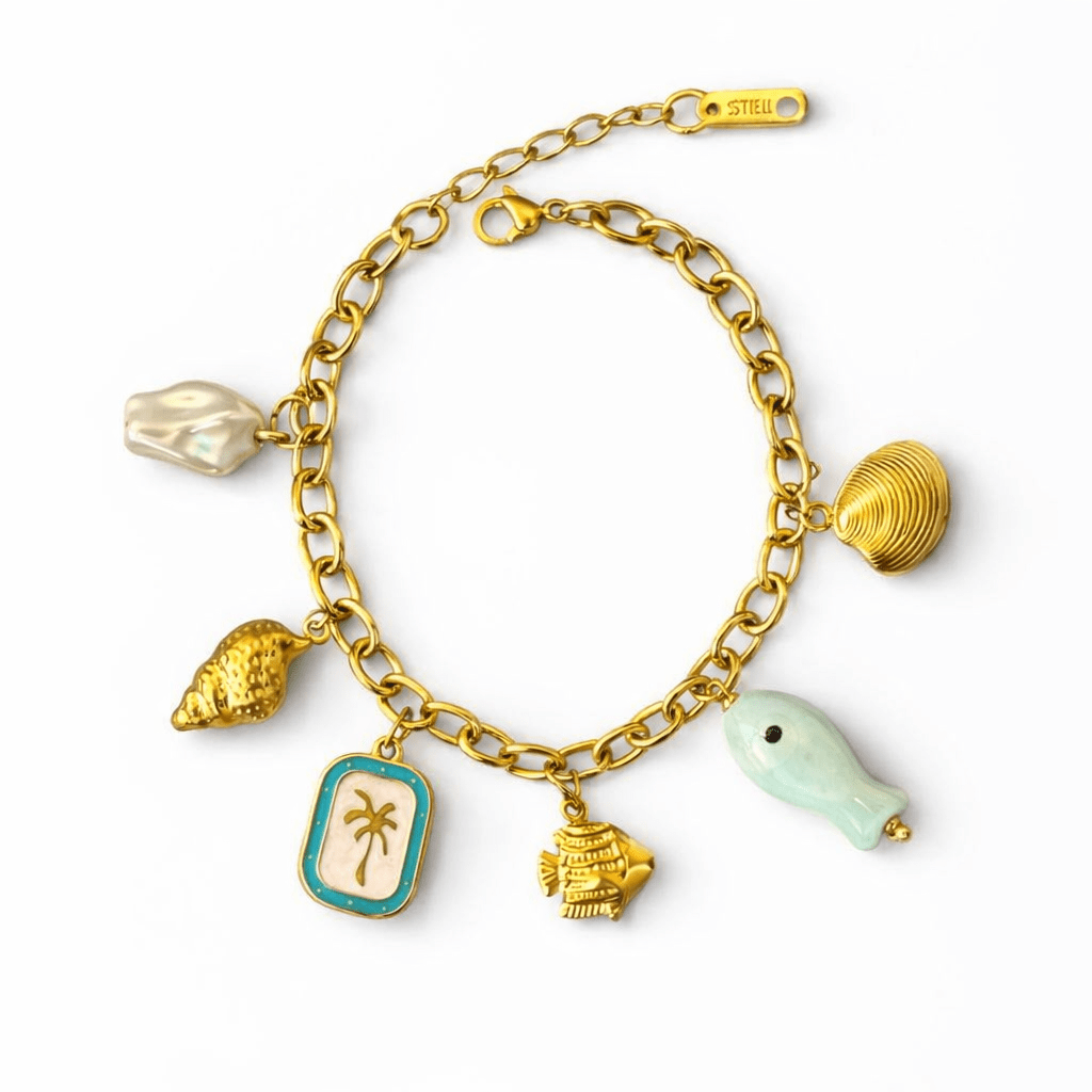 Charm Avenue Louanne charm bracelet - 18k gold plated - Shop women's at Charm Avenue