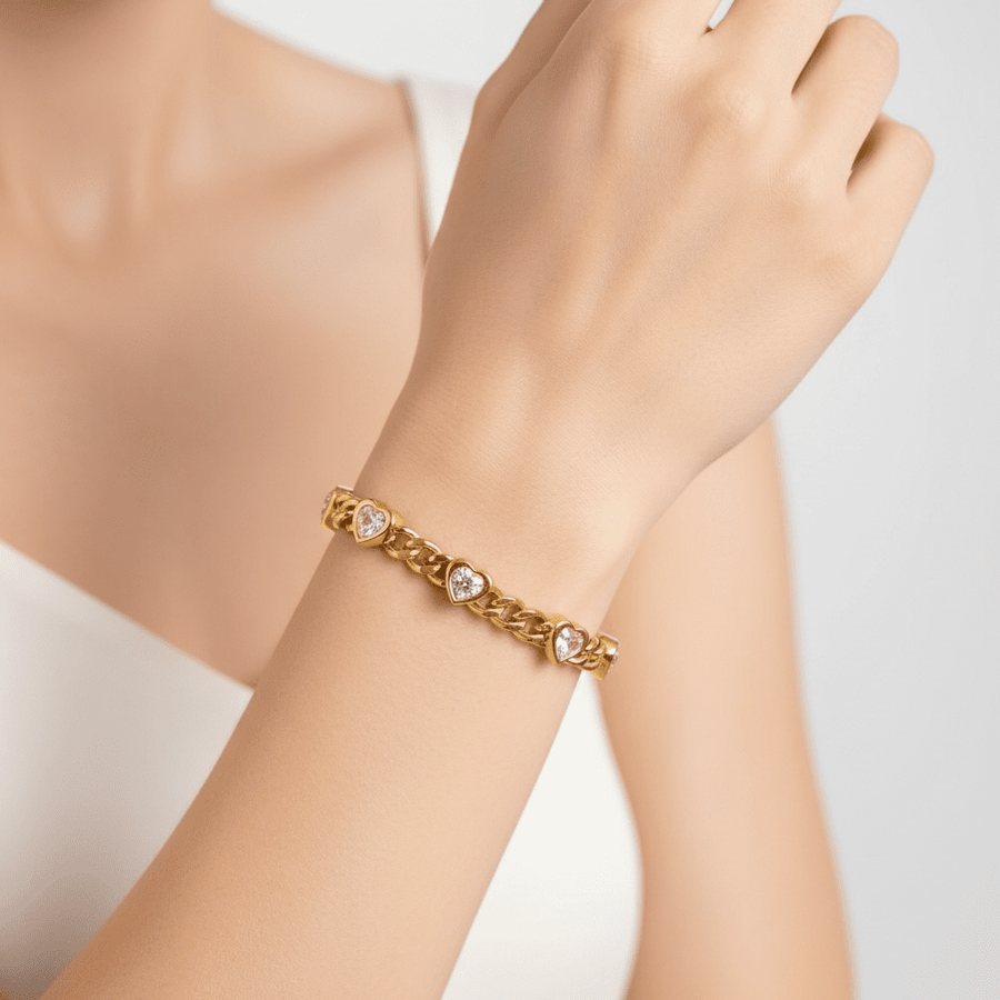 Charm Avenue Love affair bracelet - 18k gold plated - Shop women's at Charm Avenue