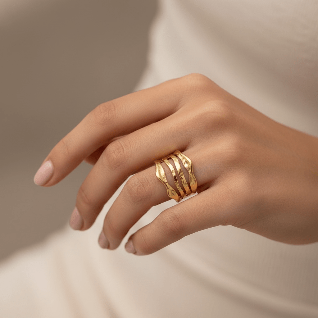 Charm Avenue Lyle ring gold - 18k gold plated - Shop women's at Charm Avenue