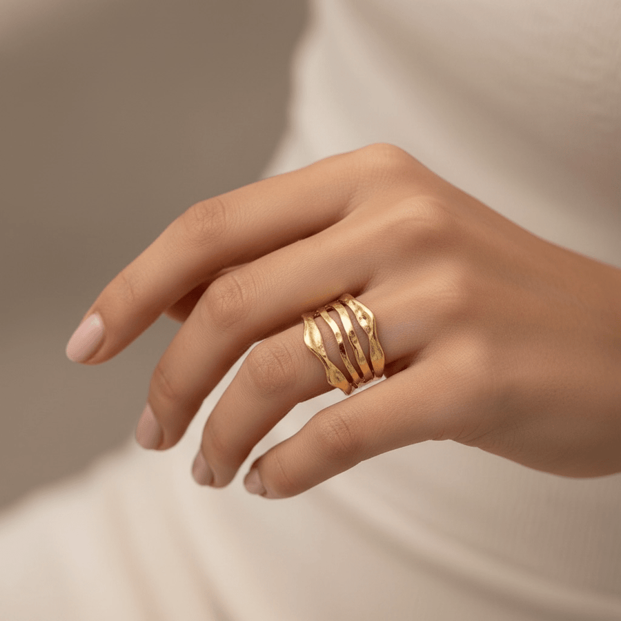 Charm Avenue Lyle ring gold - 18k gold plated - Shop women's at Charm Avenue