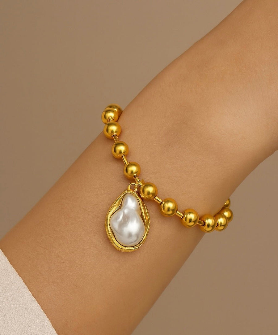 Charm Avenue Pearly bracelet - 18k gold plated - Shop women's at Charm Avenue