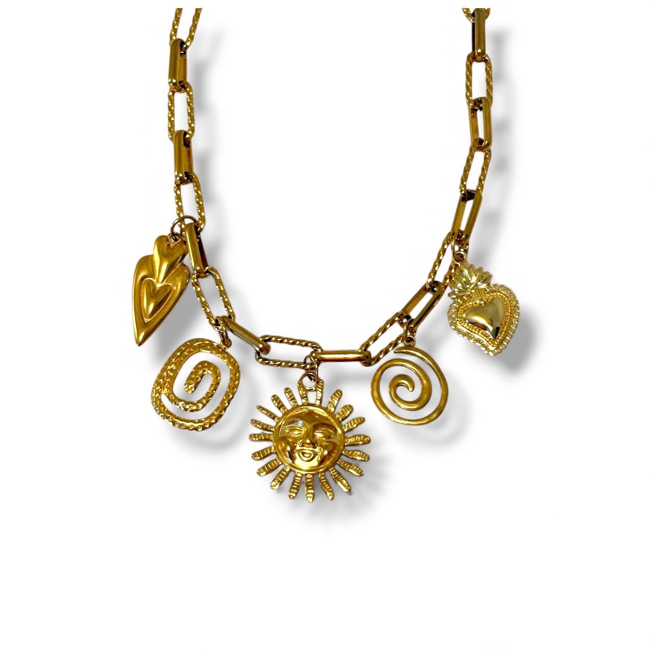 Charm Avenue Serene charm necklace - 18k gold plated - Shop women's at Charm Avenue