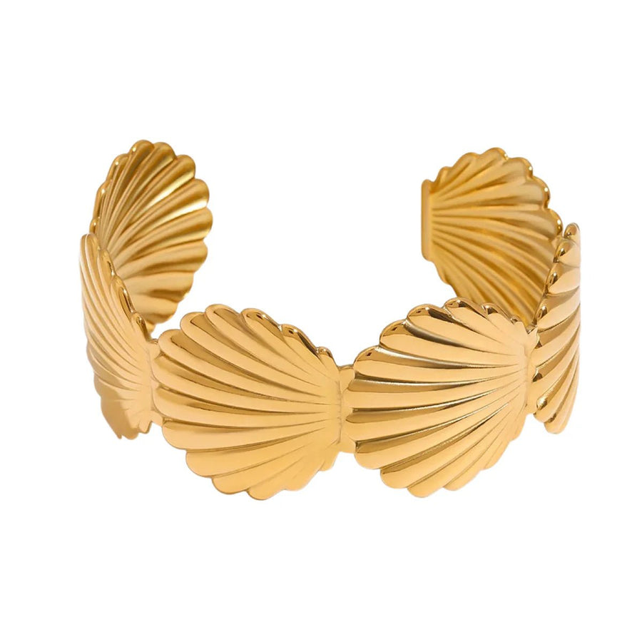 Charm Avenue Shell cuff bracelet - 18k gold plated - Shop women's at Charm Avenue