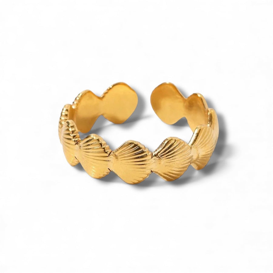 Charm Avenue Shelly ring gold - 18k gold plated - Shop women's at Charm Avenue