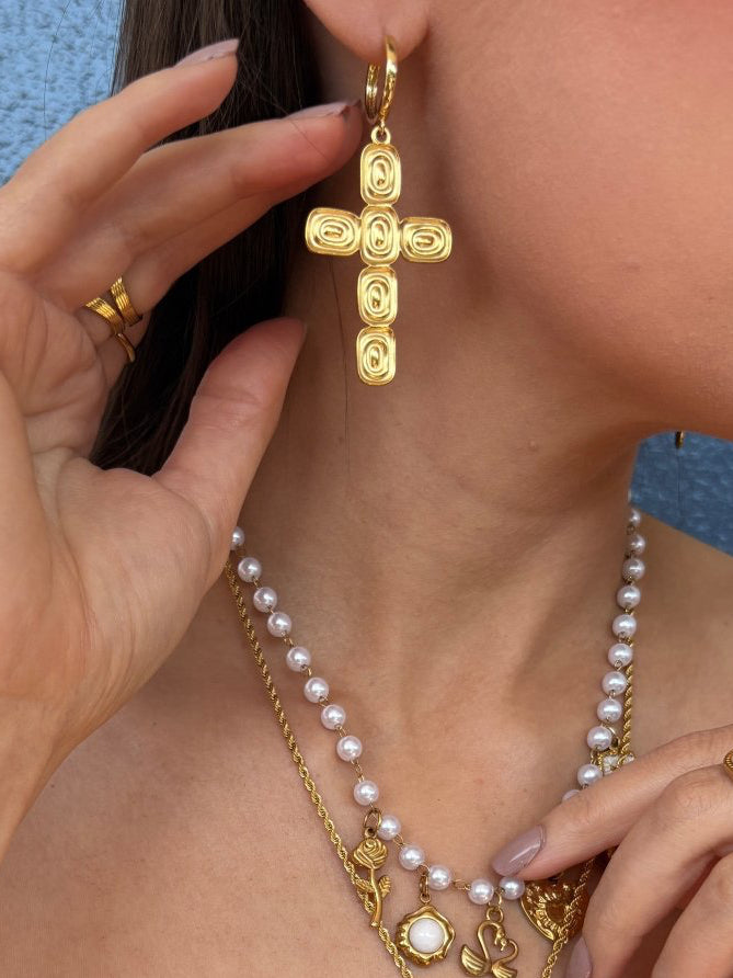 Charm Avenue Stefan earring - 18k gold plated - Shop women's at Charm Avenue