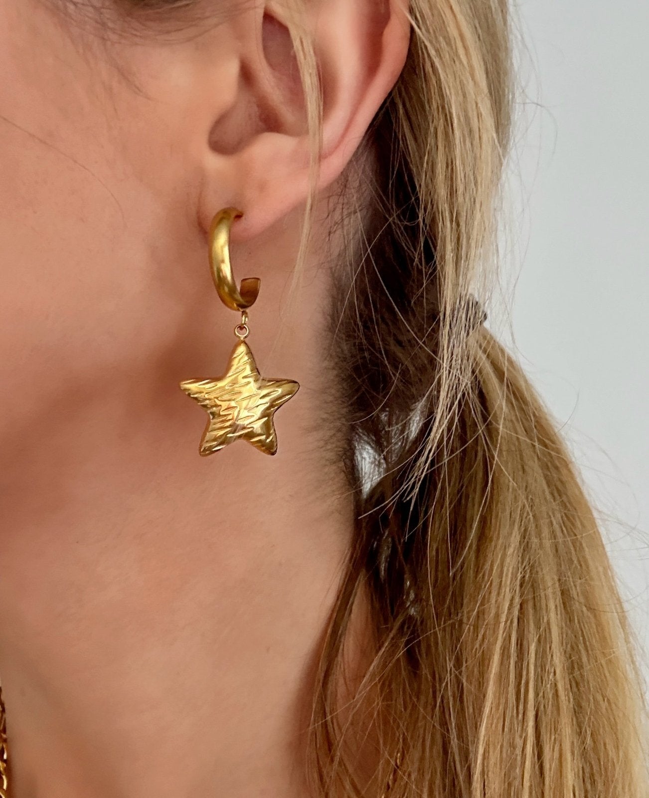 Charm Avenue Stella earrings - 18k gold plated - Shop women's at Charm Avenue