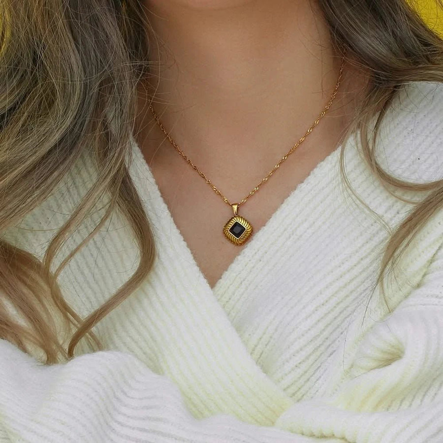 Charm Avenue Summer necklace - 18k gold plated - Shop women's at Charm Avenue