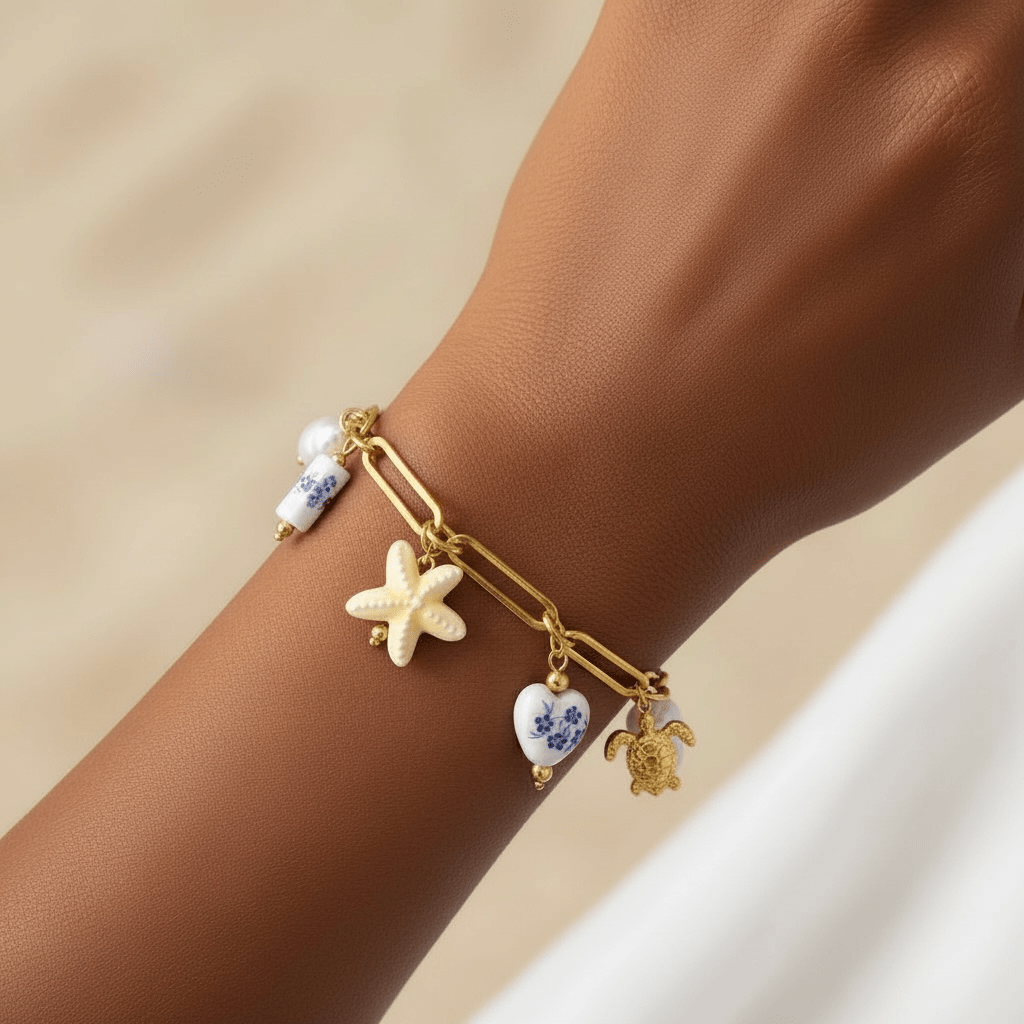 Charm Avenue Taya charm bracelet - 18k gold plated - Shop women's at Charm Avenue