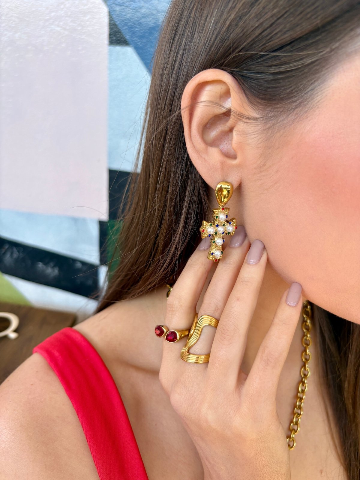 Charm Avenue Vintage cross earring - 18k gold plated - Shop women's at Charm Avenue