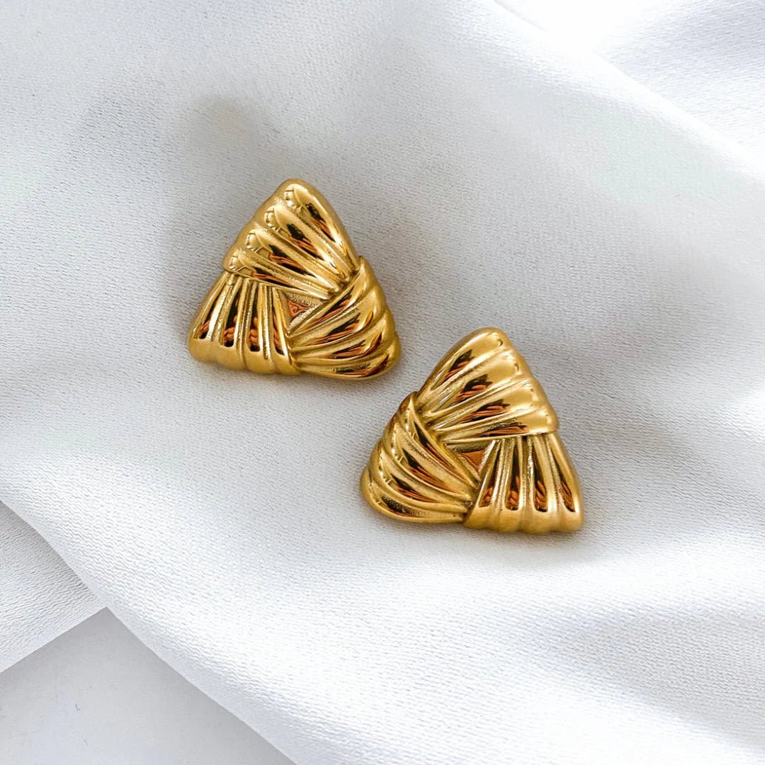 Charm Avenue Vintage triangular earring - Shop women's earrings at Charm Avenue