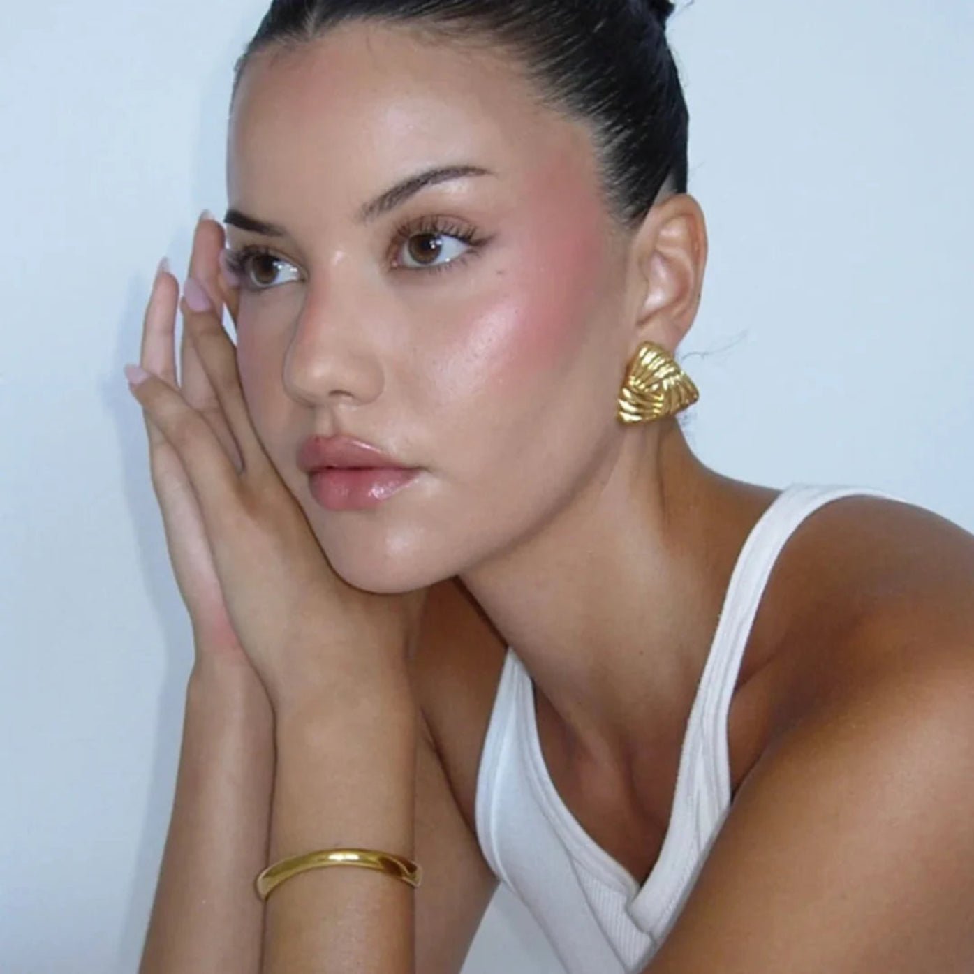Charm Avenue Vintage triangular earring - Shop women's earrings at Charm Avenue