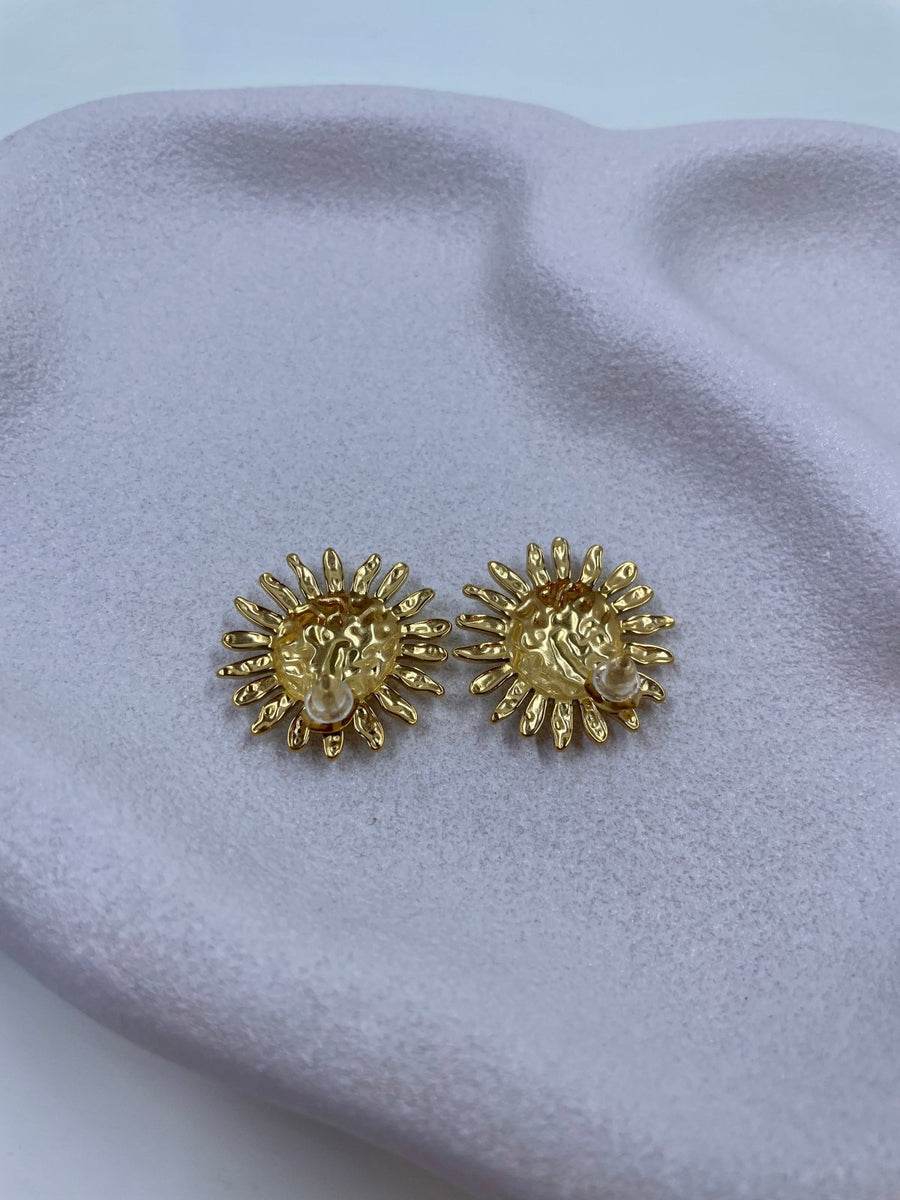 St Lucia Boutique Apollo sun earring - 18k gold plated - Shop women's at St Lucia Boutique